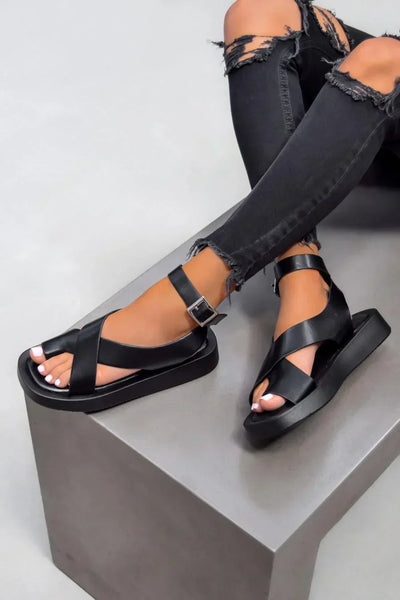 Mary Elegan sandalen 