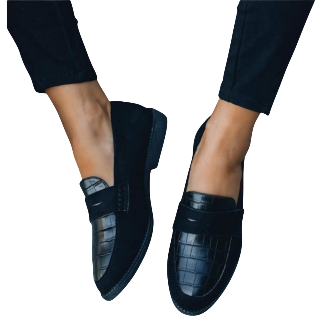 Sara Loafers