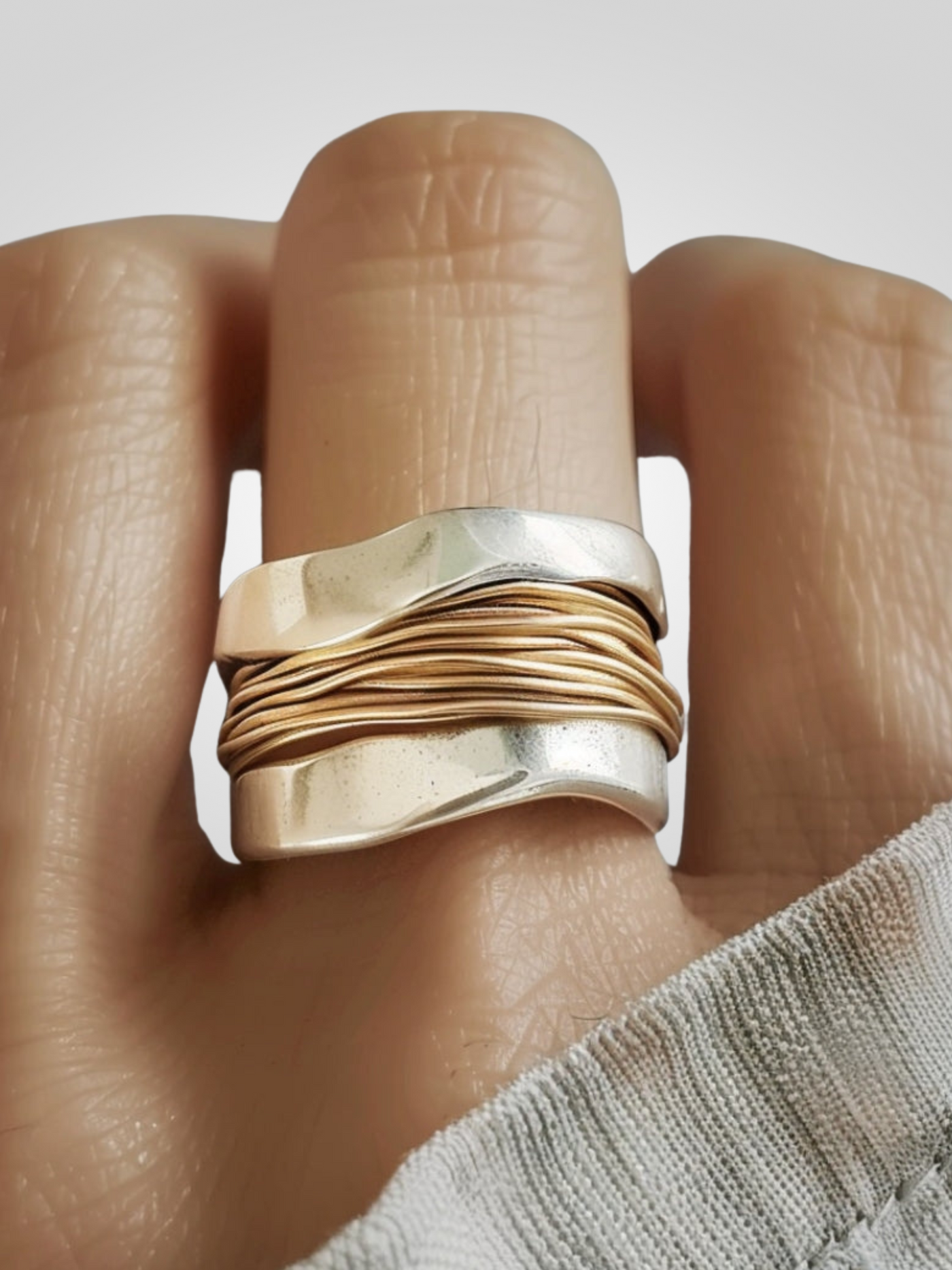Zilveren gouden draadring 